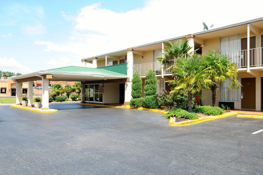 Heritage Inn Milledgeville Bagian luar foto