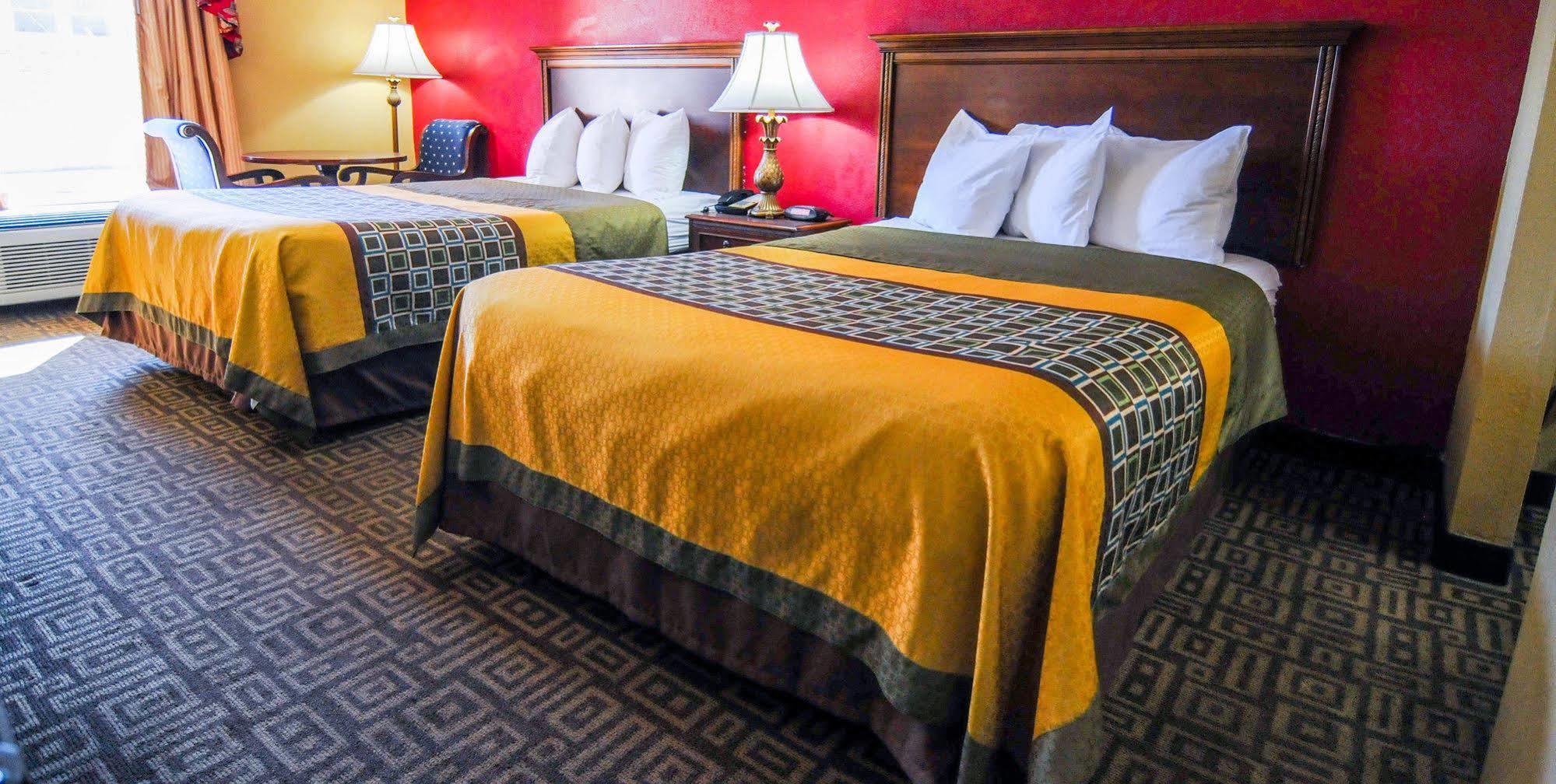 Heritage Inn Milledgeville Bagian luar foto