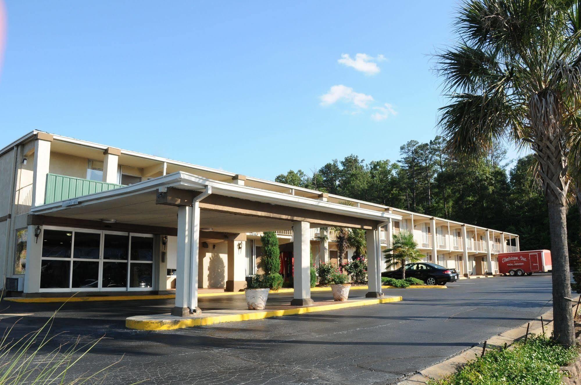 Heritage Inn Milledgeville Bagian luar foto
